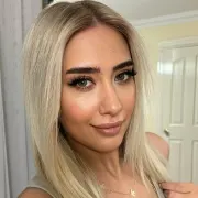 Madeleine photo 3 in Chon Buri: 24 years old, arab, slim, brown hair, 155 cm, 41 kg, B bust