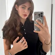 Makayla photo 3 in Al Amrat: 21 years old, slim, brown hair, 170 cm, 53 kg, B bust