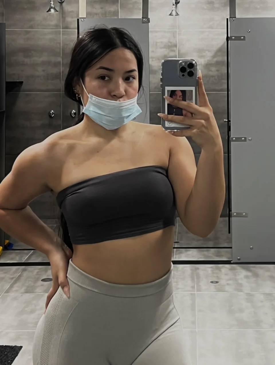 Marianne photo 5 in Nakhon Si Thammarat: 29 years old, european, slim, black hair, 178 cm, 52 kg, C bust