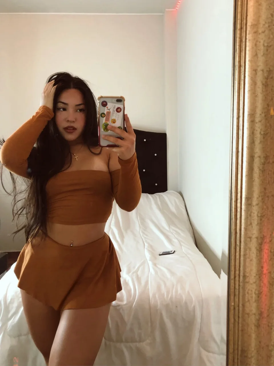 Marianne photo 7 in Nakhon Si Thammarat: 29 years old, european, slim, black hair, 178 cm, 52 kg, C bust