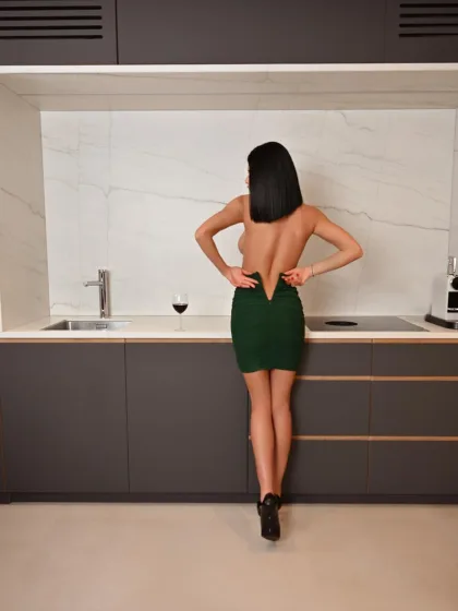 Marina photo 4 in Al Khaburah: 30 years old, slim, black hair, 172 cm, 57 kg, C bust