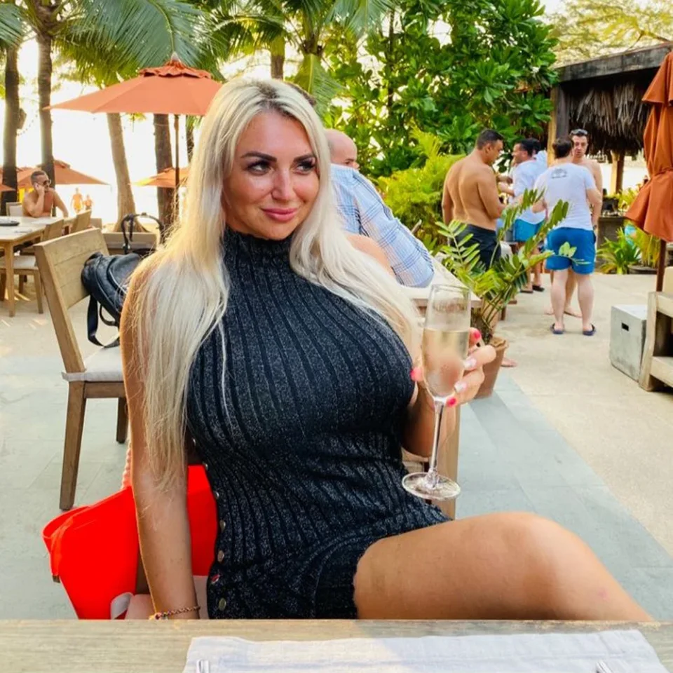 Miranda photo 10 in Dibba El Hisn: 39 years old, regular, blonde hair, 175 cm, 62 kg, D bust