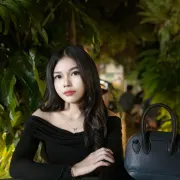 Dovie photo 2 in Dubai: 25 years old, asian, slim, black hair, 157 cm, 43 kg, B bust