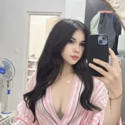 Dovie photo 3 in Dubai: 25 years old, asian, slim, black hair, 157 cm, 43 kg, B bust