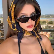 Olga photo 5 in Nizwa: 35 years old, slim, brown hair, 170 cm, 53 kg, B bust