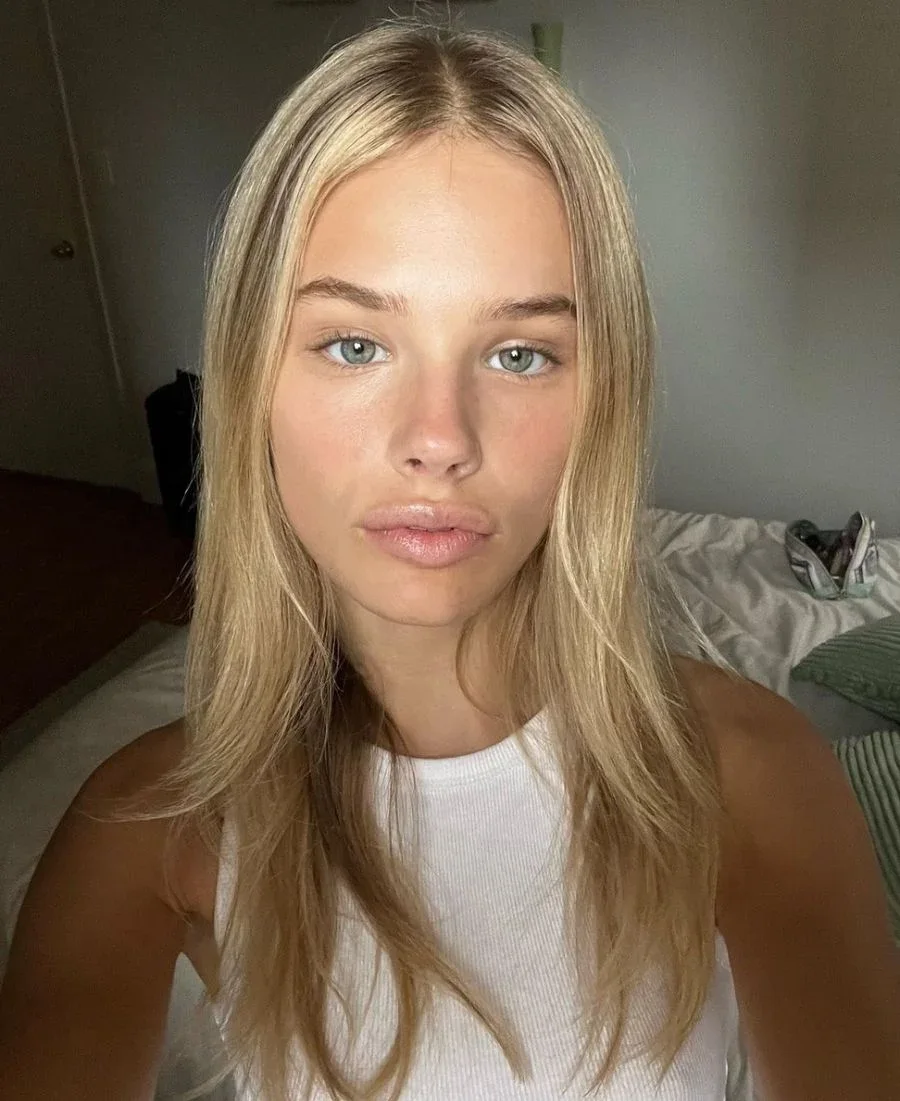 CP photo 2 in Al Musanaah: 20 years old, european, slim, blonde hair, 171 cm, 53 kg, B bust