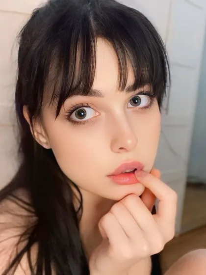 Pearl photo 3 in Shinas: 26 years old, european, slim, black hair, 167 cm, 52 kg, B bust
