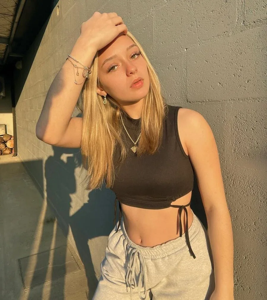 Perla photo 4 in Chiang Rai: 25 years old, slim, blonde hair, 167 cm, 52 kg, B bust