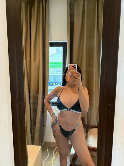 Renee photo 4 in Chiang Mai: 22 years old, arab, curvy, black hair, 164 cm, 53 kg, D bust