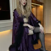 Jeanette photo 10 in Al Ain: 24 years old, slim, blonde hair, 165 cm, 47 kg, B bust