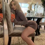 Адела фото 1 - Тха Чанг, 32 года, европейская, regular, блондинка, 163 см, 59 кг, грудь A