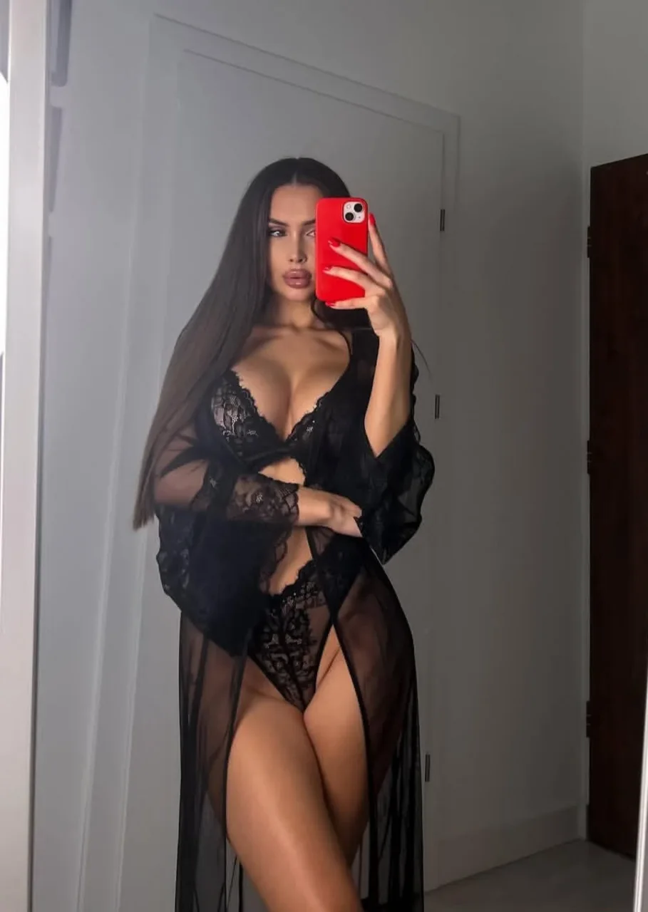 Aisha photo 10 in Ban Phaeo: 31 years old, slim, blonde hair, 174 cm, 54 kg, C bust