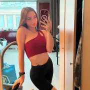 Alanna photo 7 in Ras Al Khaimah: 27 years old, european, regular, black hair, 167 cm, 54 kg, C bust