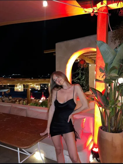 Alexa photo 5 in Khaur-Fakkan: 26 years old, slim, blonde hair, 164 cm, 59 kg, A bust
