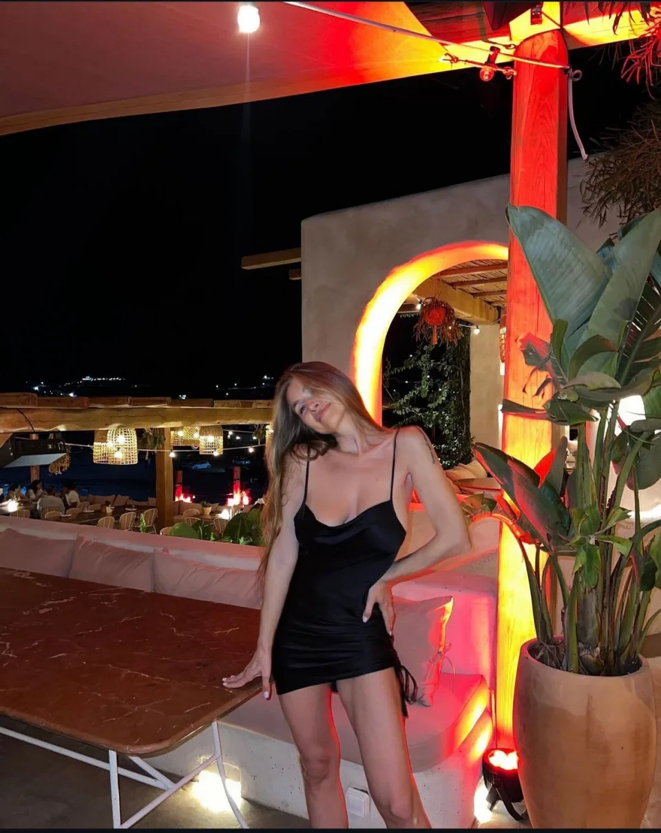 Alexa photo 5 in Khaur-Fakkan: 26 years old, slim, blonde hair, 164 cm, 59 kg, A bust