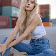 Angelica photo 2 in Ibri: 21 years old, european, slim, blonde hair, 170 cm, 52 kg, B bust