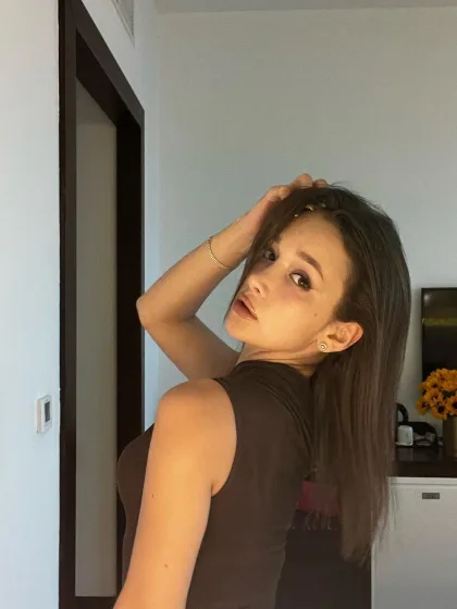 Anna photo 4 in Phra Nakhon Si Ayutthaya: 25 years old, arab, slim, black hair, 174 cm, 52 kg, B bust