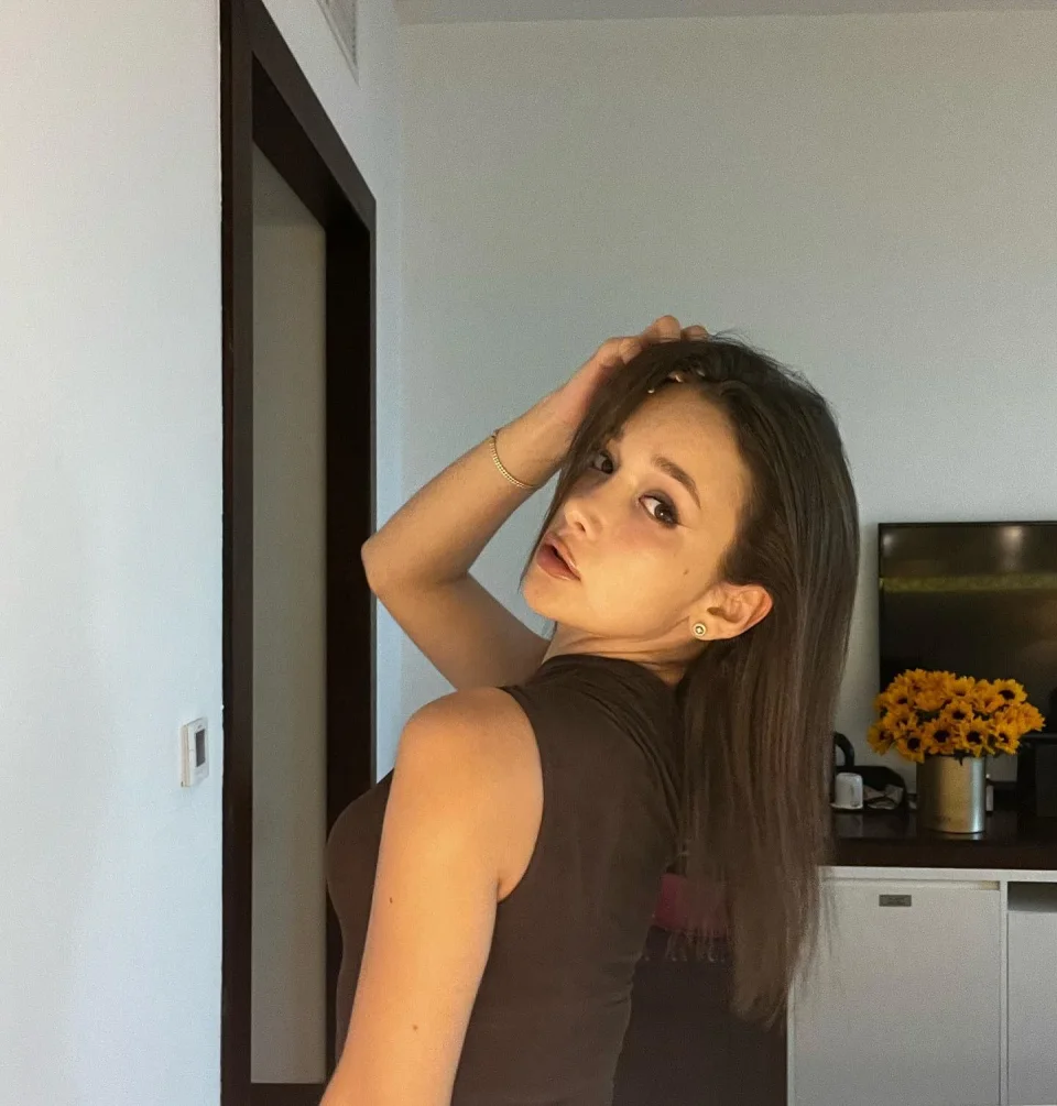 Anna photo 4 in Phra Nakhon Si Ayutthaya: 25 years old, arab, slim, black hair, 174 cm, 52 kg, B bust
