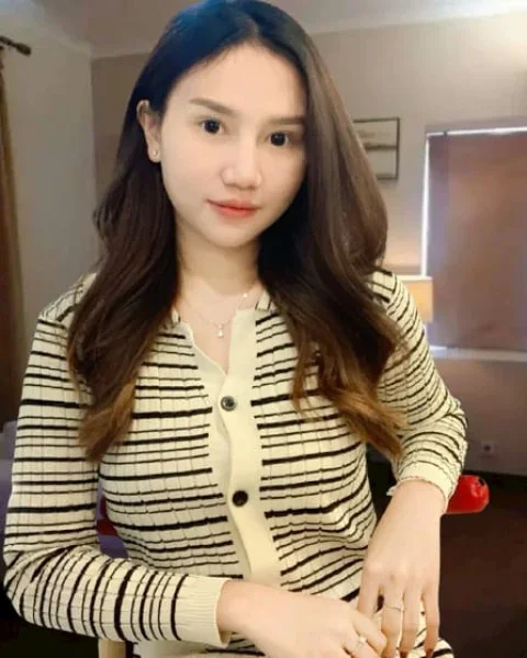 Barbara photo 4 in Ras Al Khaimah: 22 years old, regular, black hair, 155 cm, 55 kg, B bust