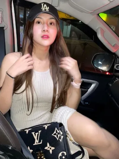 Bessie photo 3 in Al Ain: 25 years old, asian, slim, black hair, 165 cm, 49 kg, C bust