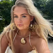 Allegra photo 4 in Cambridge: 21 years old, european, slim, blonde hair, 168 cm, 53 kg, Medium bust