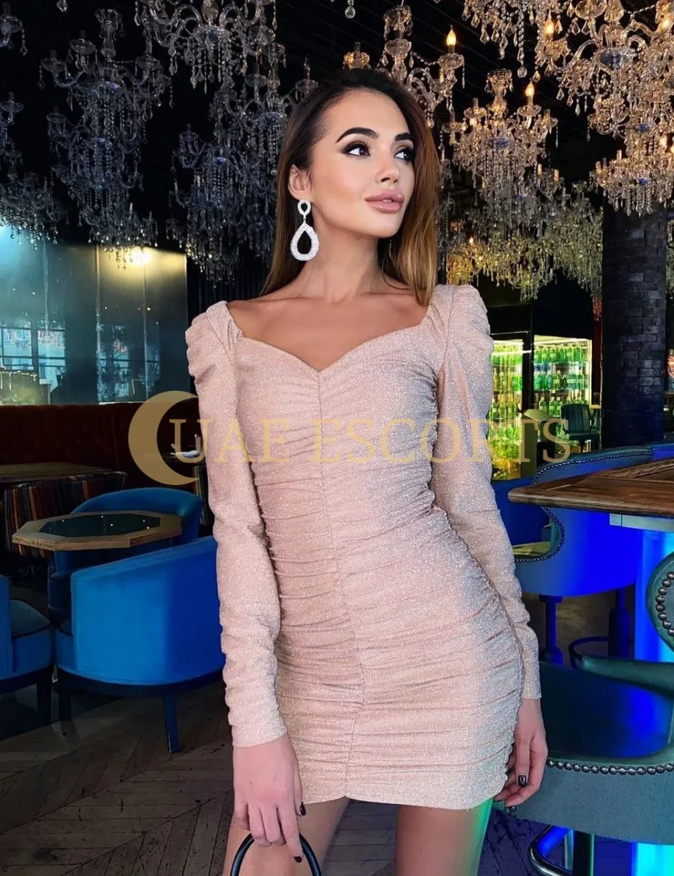 Ava photo 4 in Paris: 26 years old, arab, slim, brown hair, 169 cm, 54 kg, Medium bust