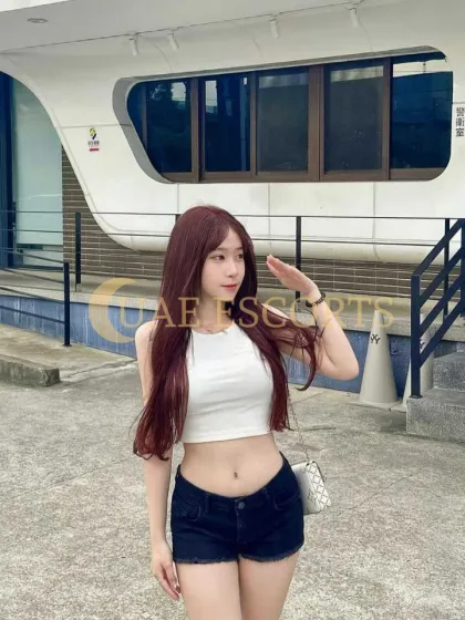 Brooke photo 3 in Leeds: 25 years old, asian, black hair, 166 cm, 48 kg, Large bust