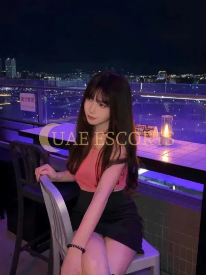 Brooke photo 4 in Leeds: 25 years old, asian, black hair, 166 cm, 48 kg, Large bust
