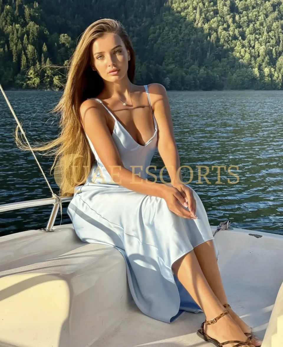 Камилла фото 1 - Cloppenburg, 21 год, европейская, стройная, шатенка, 170 см, 53 кг, грудь Medium