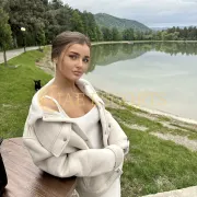 Камилла фото 5 - Cloppenburg, 21 год, европейская, стройная, шатенка, 170 см, 53 кг, грудь Medium