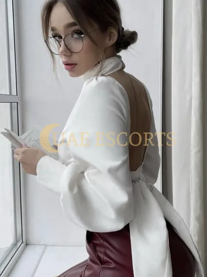 Cara photo 4 in Apeldoorn: 24 years old, european, slim, blonde hair, 169 cm, 51 kg, Medium bust