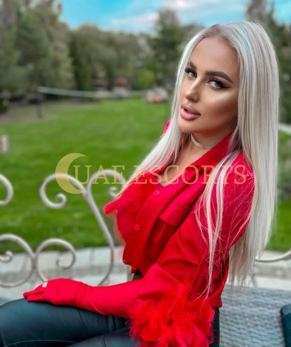 Чарити фото 10 - Lyon, 23 года, regular, блондинка, 170 см, 50 кг, грудь Medium