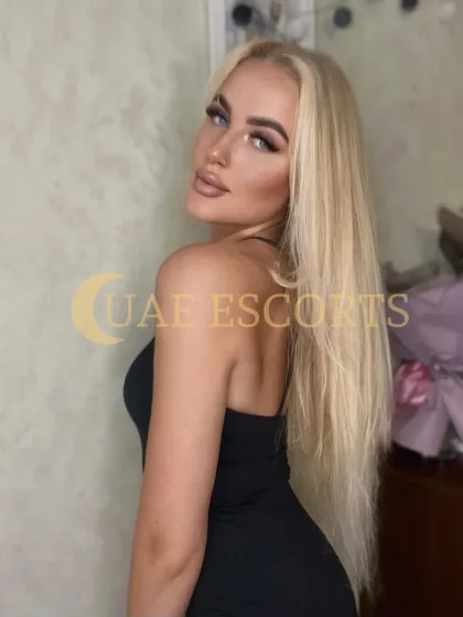Charity photo 3 in Lyon: 23 years old, regular, blonde hair, 170 cm, 50 kg, Medium bust