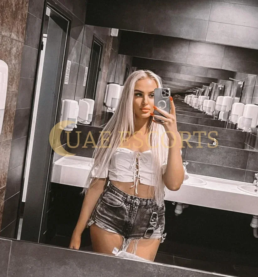 Чарити фото 4 - Lyon, 23 года, regular, блондинка, 170 см, 50 кг, грудь Medium