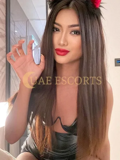 Charlotte photo 5 in Karlsruhe: 25 years old, european, slim, black hair, 166 cm, 67 kg, Medium bust