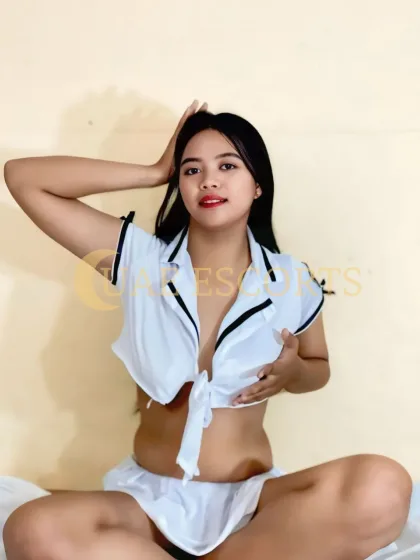 Кристина фото 6 - Brighton, 19 лет, азиатская, фигуристая, черные волосы, 162 см, 46 кг, грудь Medium