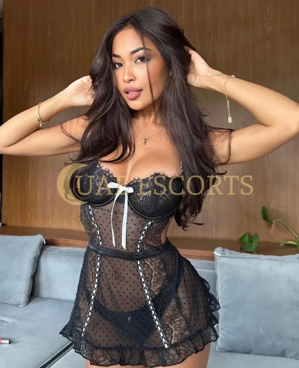 Clara photo 6 in Valenciennes: 25 years old, asian, black hair, 160 cm, 48 kg, Medium bust