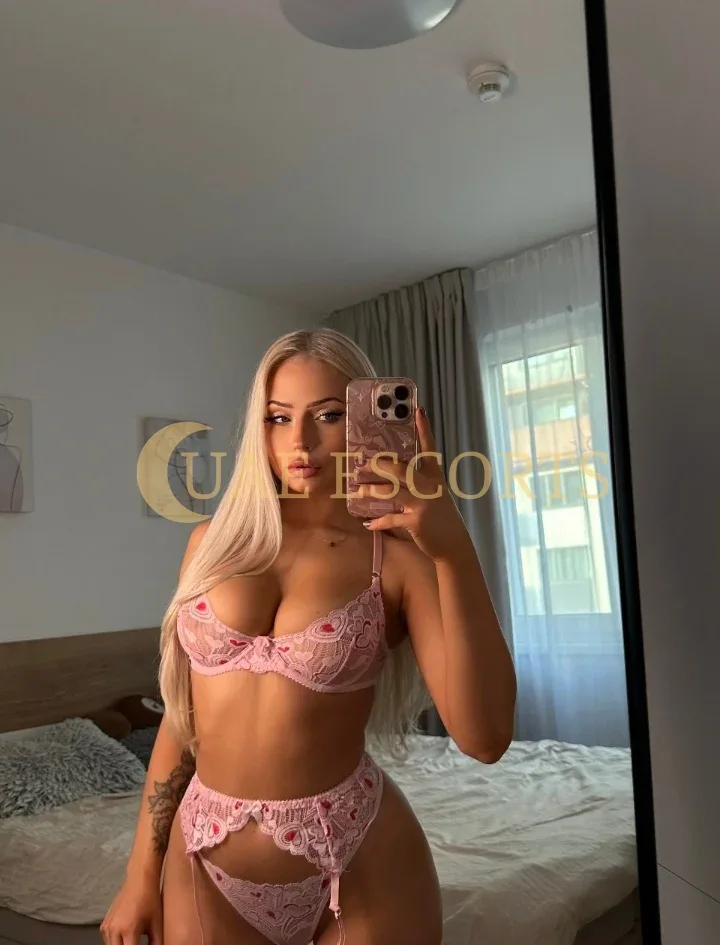 Джанна фото 3 - Norwich, 21 год, regular, блондинка, 170 см, 45 кг, грудь Medium