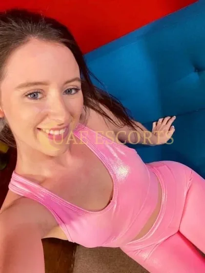 Ivy photo 2 in Neuwied: 27 years old, skinny, black hair, 155 cm, 55 kg, Large bust