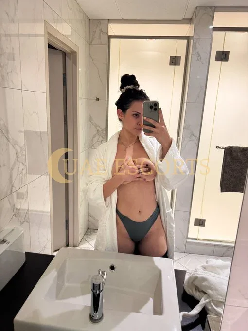 Джессика фото 8 - Dortmund, 24 года, regular, grey, 55 кг, грудь Medium