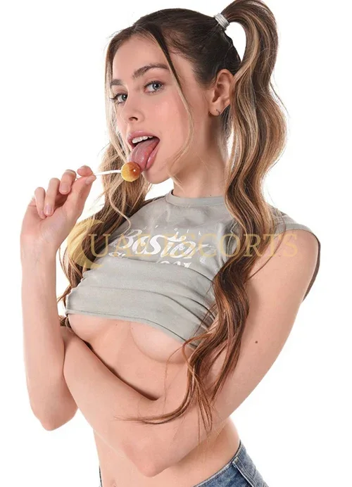 анна photo 5 in The Hague: 25 years old, european, skinny, blonde hair, 166 cm, 61 kg, Medium bust