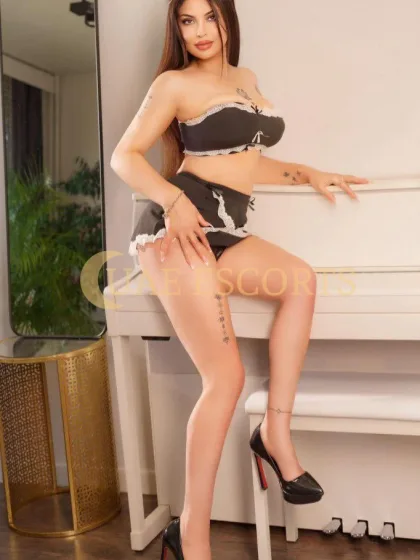 Джульетта фото 4 - Paris, 22 года, regular, черные волосы, 174 см, 58 кг, грудь Large