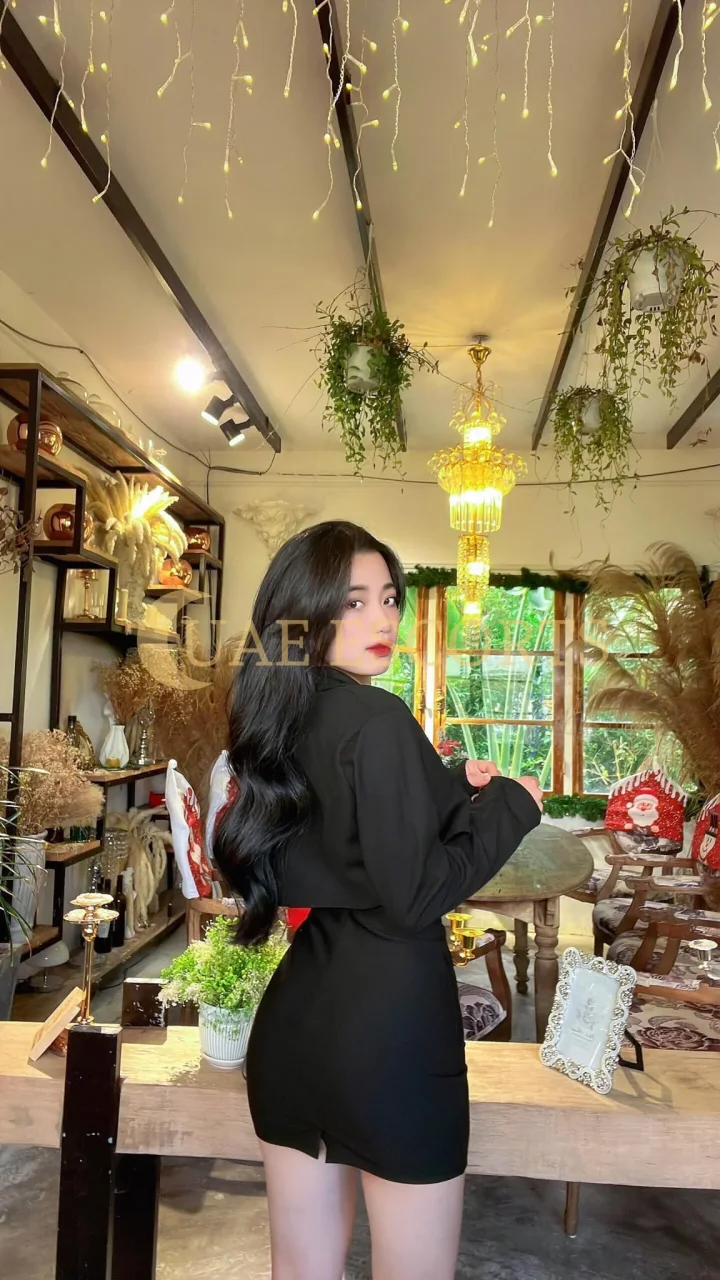 Laurel photo 7 in Toulouse: 26 years old, regular, black hair, 163 cm, 53 kg, Large bust
