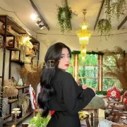 Laurel photo 7 in Toulouse: 26 years old, regular, black hair, 163 cm, 53 kg, Large bust