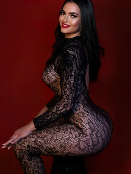 Sister photo 5 in Ajman: 24 years old, european, slim, black hair, 160 cm, 50 kg, D bust