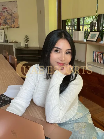 Marina photo 5 in Wolfsburg: 26 years old, asian, regular, black hair, 166 cm, 50 kg, Large bust