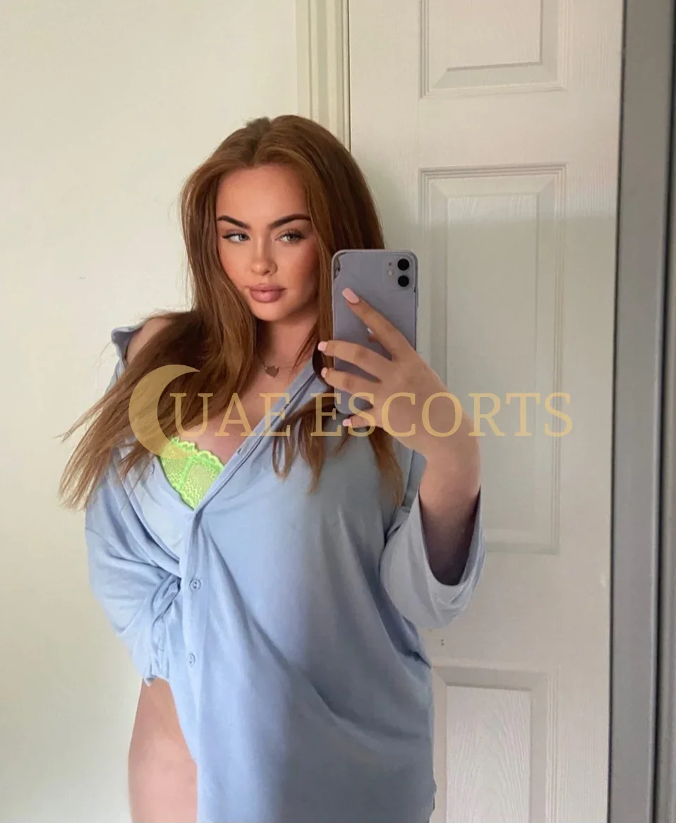 Матильда фото 1 - Dusseldorf, 24 года, regular, брюнетка, 170 см, 50 кг, грудь Medium