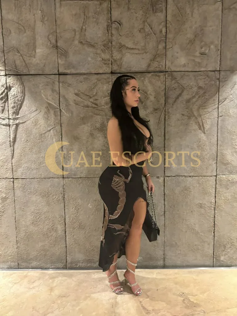 Nellie photo 6 in Birmingham: 25 years old, european, regular, black hair, 165 cm, 52 kg, Medium bust