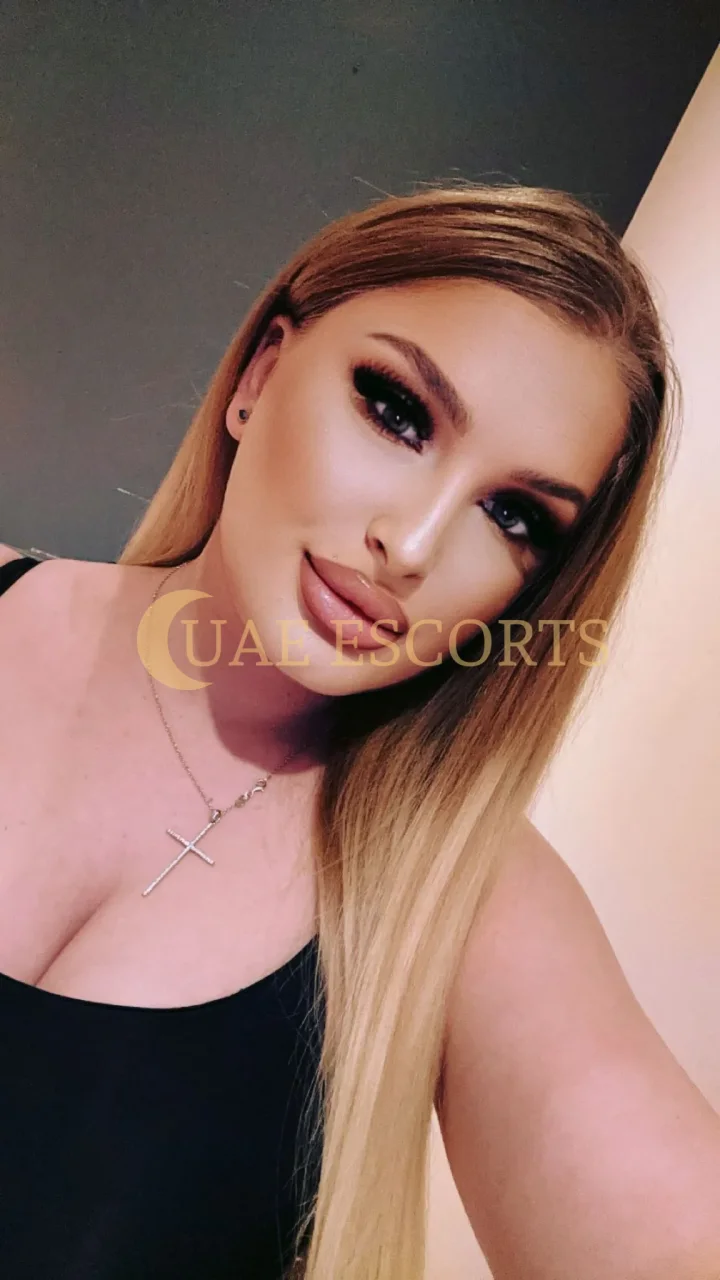 Паулина фото 5 - Paris, 25 лет, европейская, стройная, блондинка, 168 см, 50 кг, грудь Large