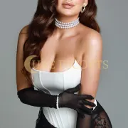 Perla photo 3 in Leeuwarden: 25 years old, european, slim, brown hair, 168 cm, 59 kg, Medium bust